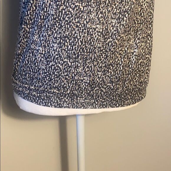 Loft Black, Grey & Light Pink Sleeveless Tank Top - Picture 4 of 6